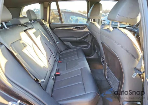 2021 BMW X3 Sdrive30I z USA, uszkodzony, nr VIN 5UXTY3C07M9F93197